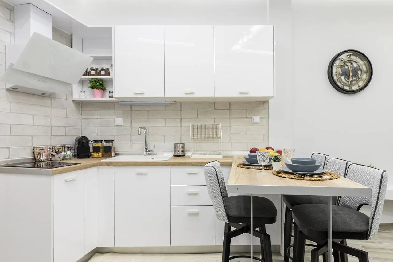 J&T Central Apartment テッサロニキ